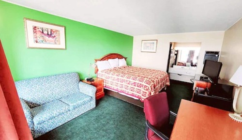 Deluxe Single Room