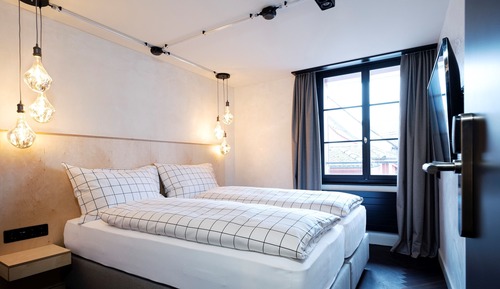Economy Double Room with private bathroom