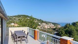 Apartment (Star - with swimming pool - A6(6))