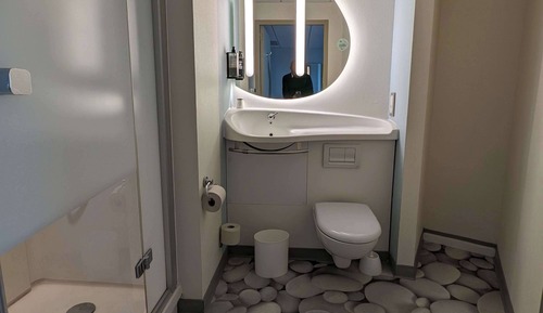 Triple Room, Multiple Beds