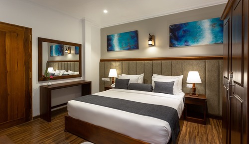 Deluxe Double Room, 1 King Bed, Balcony