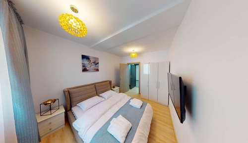 Apartment (King)