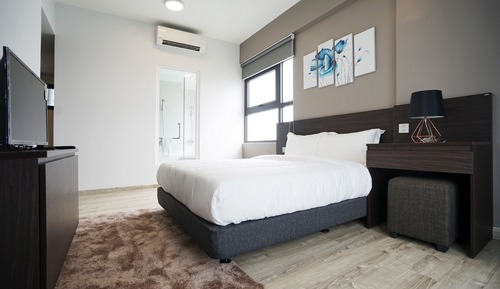 Premier Apartment