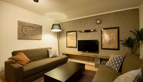 Apartment (K)