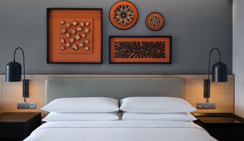 Room, 1 King Bed, Non Smoking, Balcony