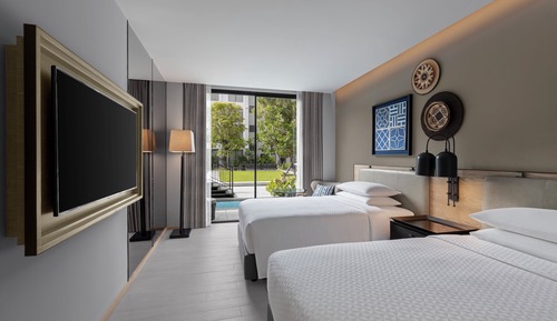 Room, 2 Double Beds, Non Smoking, Pool Access (Ground Floor)