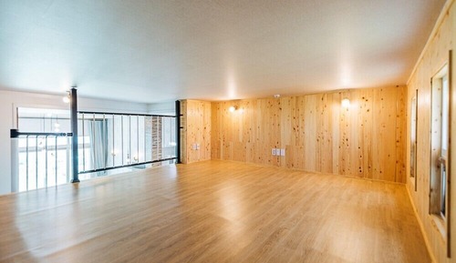Room (1-dong 201)