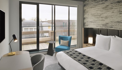 Executive Room, 1 King Bed, Balcony