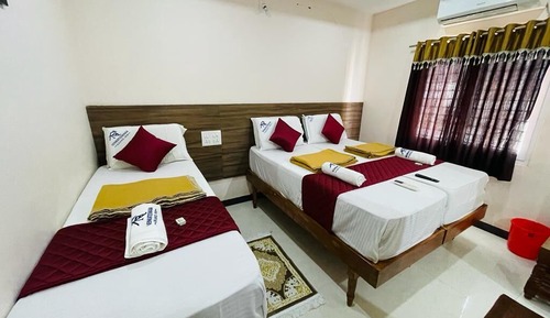 Deluxe Quadruple Room