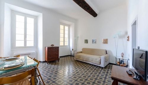 Apartment (1 Bedroom)