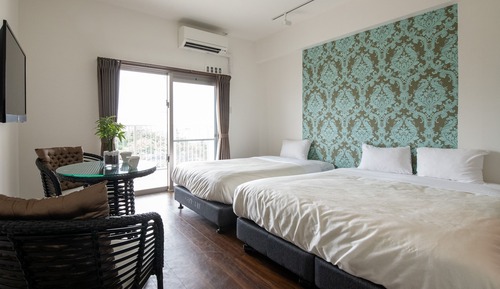 Deluxe Twin Room