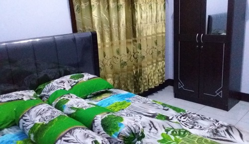 House, 2 Bedrooms