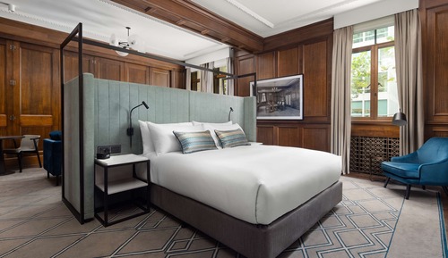 Suite, 1 King Bed (King Master Suite, Lounge Access)