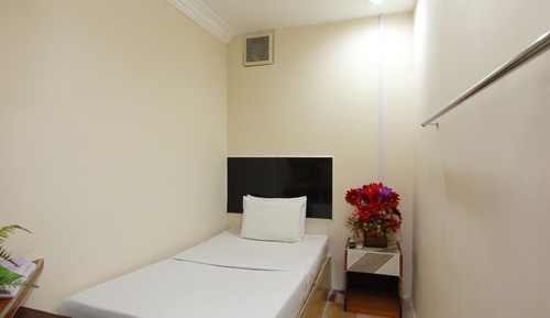 Basic Single Room