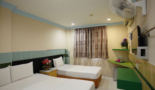 Basic Triple Room