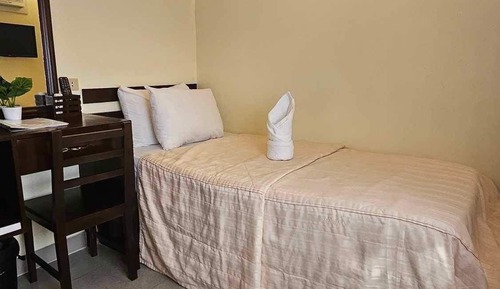 Standard Single Room, Non Smoking, Private Bathroom