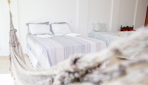 Room (Nascente, Poente e Montanhas)
