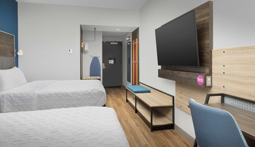 Room, 2 Queen Beds