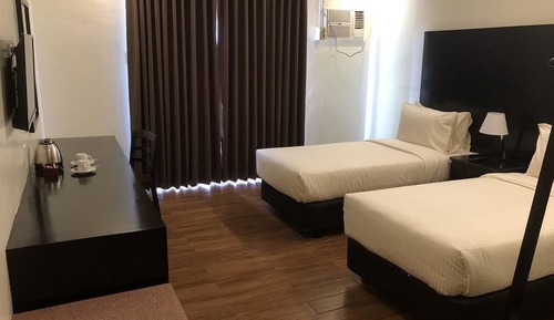 Sunrise Twin Suite