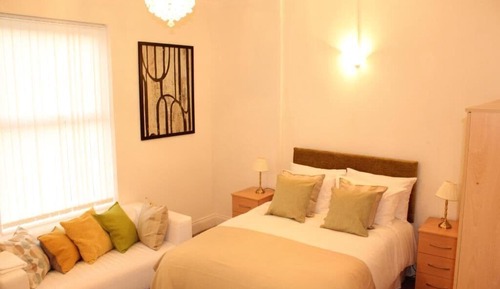Basic Double or Twin Room