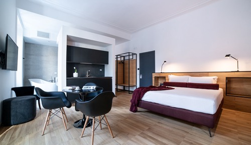 Executive Room