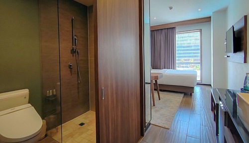 Standard Room, 1 Queen Bed, Non Smoking