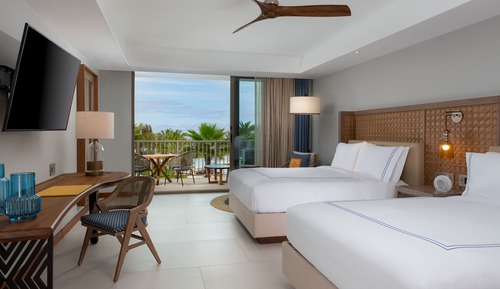 Room, 2 Queen Beds, Accessible (Mobility, Roll-in Shower)
