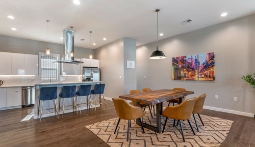 Elite Townhome, 4 Bedrooms, Balcony