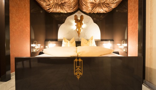 Exclusive Suite