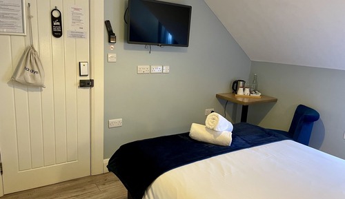 Standard Double Room, Ensuite