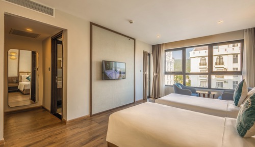 Deluxe Room, 1 Double or 2 Twin Beds