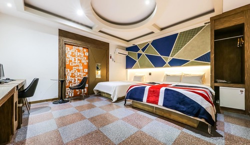 Deluxe Twin Room, Smoking