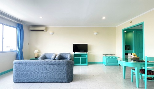 Senior Room