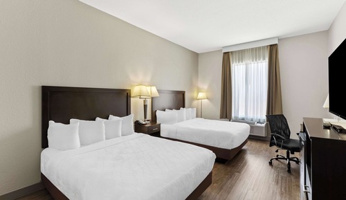 Suite, 2 Queen Beds, Accessible