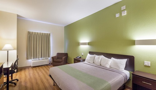 Standard Suite, 1 King Bed, Non Smoking