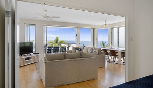 Apartment, 1 King Bed, Balcony, Ocean View