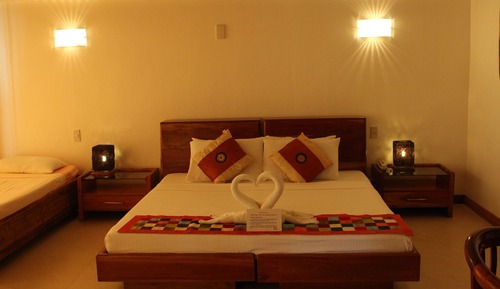 Deluxe Room, Sea View (Expose to Noise)