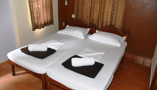 Standard Room (A/C)