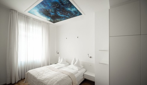 Double Room (Galaxy)