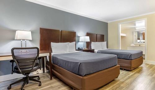 Standard Room, 2 Double Beds, Non Smoking