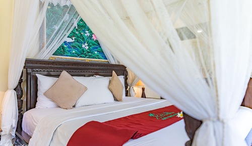 Suite, Sea View