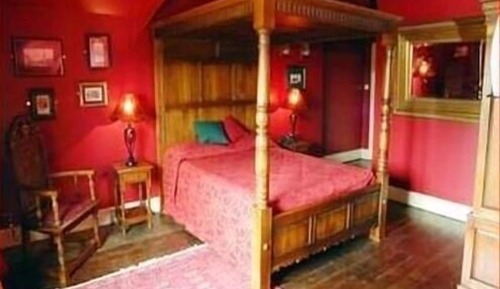 Double Room, Ensuite (The Fagin Room)