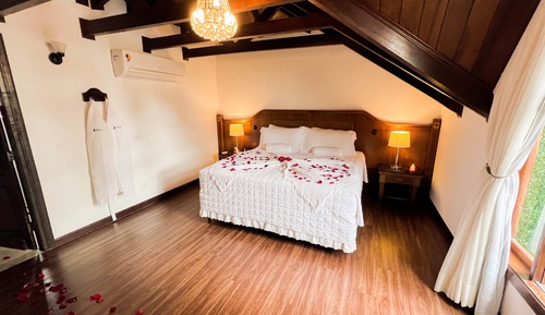 Luxury Suite, 1 Queen Bed