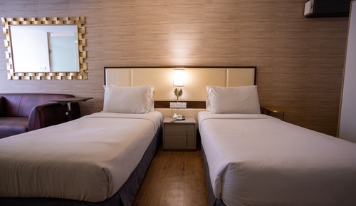Club Deluxe Room
