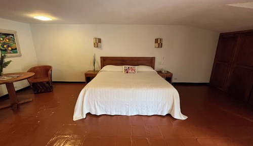 Premier Room