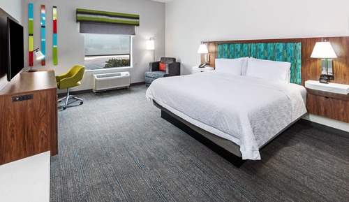 Room, 1 King Bed, Accessible, Bathtub (Mobility & Hearing Nonsmoking)