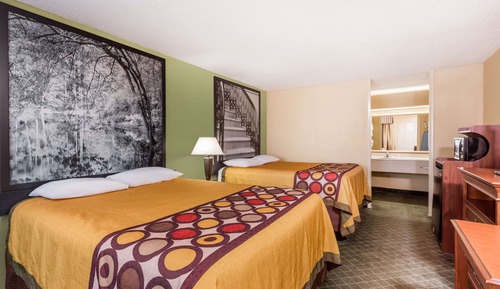 Standard Room, 2 Queen Beds, Smoking