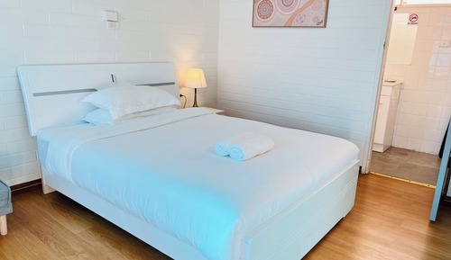 Studio, 1 Queen Bed