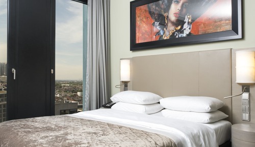 Room, 1 King Bed (Club Access)