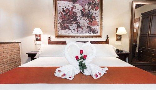 Superior Double Room (Interior Jacuzzi)